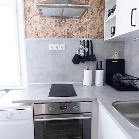 Apartment Centrally Located Vintage Flat *